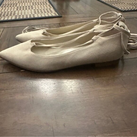 Butter Shoes Made in Italy Tan Ballerina Pointed Flats Balletcore Size 8 - Picture 5 of 12